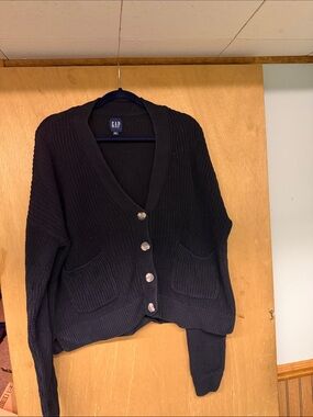 GAP Black Ribbed Button-Up Women's Cardigan